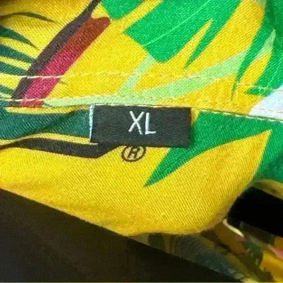 FOCO Baylor Bears NCAA Men’s Hawaiian Floral Button Up Short Sleeve Shirt XL - Picture 10 of 11